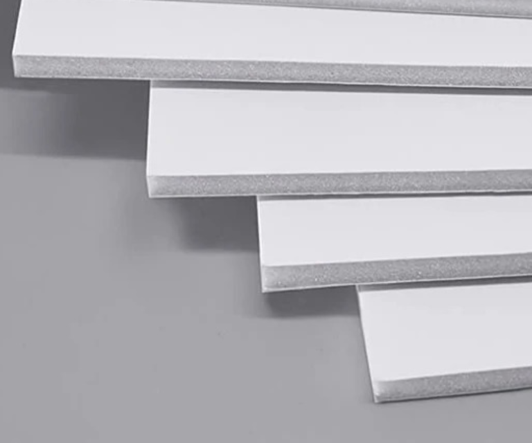 Carton Pluma Blanco 3mm 1 unidad